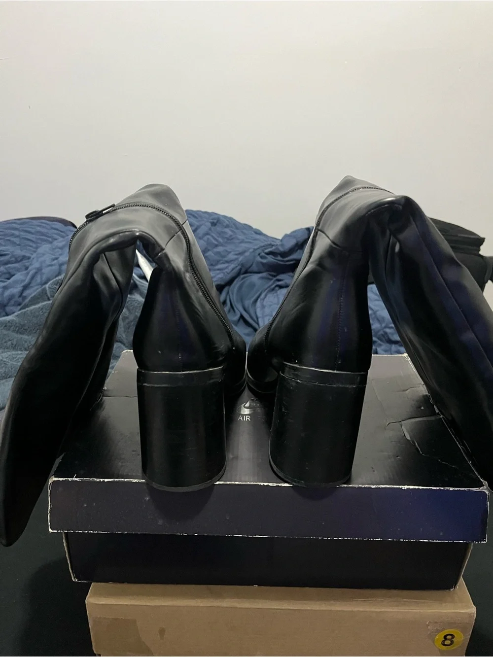 Women's Black Knee-High Leather Boots
